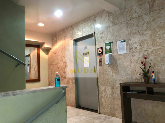 Imagem Apartamento com 5 Quartos à Venda, 192 m² em Santana - Porto Alegre Imagem Apartamento com 5 Quartos à Venda, 192 m² em Santana - Porto Alegre