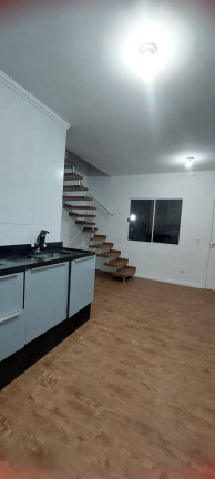Imagem Casa de Condomínio com 2 Quartos para Alugar, 49 m² em Chácara Rincão - Cotia