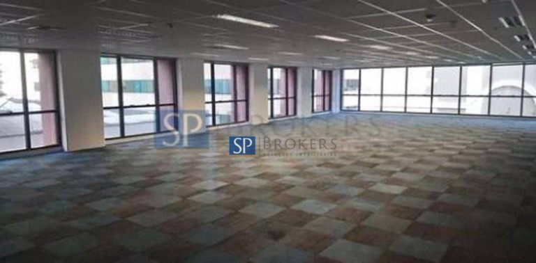 Sala Comercial para Alugar, 242 m² em Vila Olímpia - São Paulo