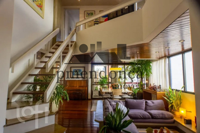 Apartamento com 3 Quartos à Venda, 208 m² em Sumaré - São Paulo
