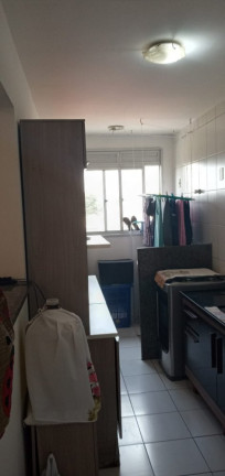 Imagem Apartamento com 2 Quartos à Venda, 54 m² em Vila Silva Ribeiro - Carapicuíba