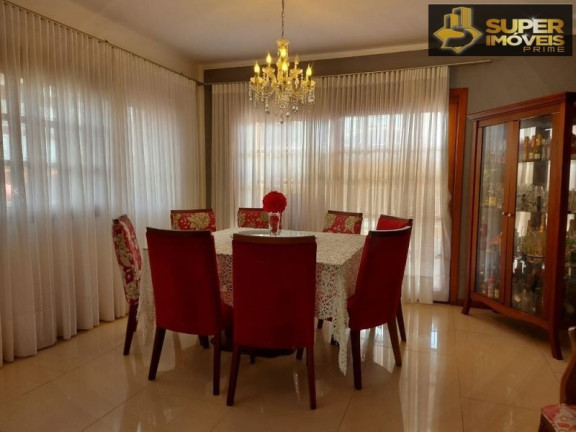 Imagem Casa com 4 Quartos à Venda, 360 m² em Centro - Pelotas Imagem Casa com 4 Quartos à Venda, 360 m² em Centro - Pelotas