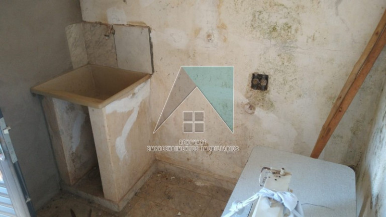 Imagem Casa com 1 Quarto à Venda, em Planalto Verde - Ribeirão Preto Imagem Casa com 1 Quarto à Venda, em Planalto Verde - Ribeirão Preto