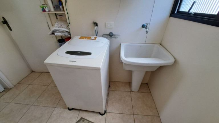 Imagem Apartamento com 3 Quartos à Venda, 102 m² em Pitangueiras - Guarujá Imagem Apartamento com 3 Quartos à Venda, 102 m² em Pitangueiras - Guarujá