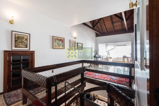 Imagem Casa com 3 Quartos à Venda, 293 m² em Centro - Porto Belo Imagem Casa com 3 Quartos à Venda, 293 m² em Centro - Porto Belo