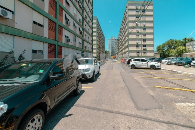 Imagem Apartamento com 1 Quarto à Venda, 42 m² em Jardim Botânico - Porto Alegre