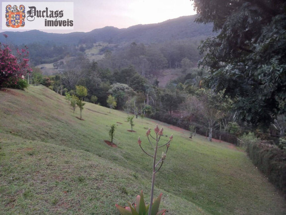 Imagem Chácara com 2 Quartos à Venda, 6.000 m² em Extrema