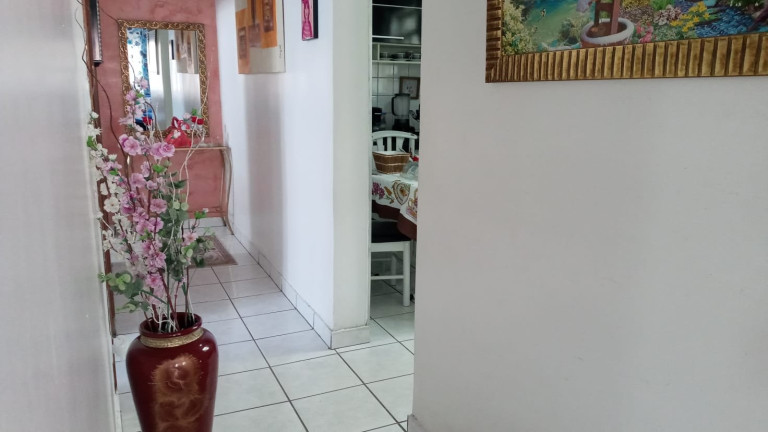 Imagem Casa com 8 Quartos à Venda, 175 m² em Vila Prado - São Paulo Imagem Casa com 8 Quartos à Venda, 175 m² em Vila Prado - São Paulo