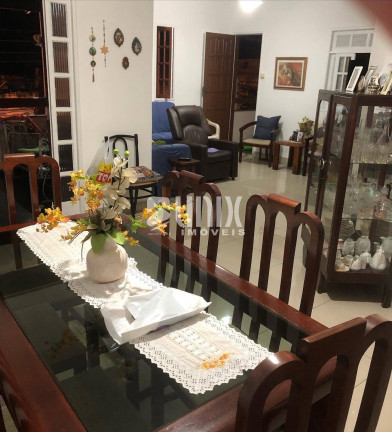 Imagem Casa com 5 Quartos à Venda, 350 m² em Parque Turf Club - Campos Dos Goytacazes