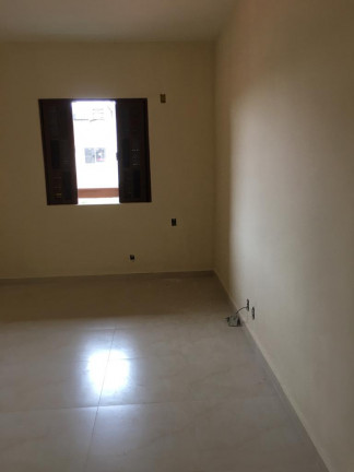 Imagem Imóvel com 2 Quartos à Venda, 55 m² em Jardim Caiçara - Cabo Frio