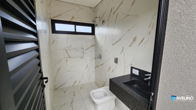 Casa de Condomínio com 3 Quartos à Venda, 194 m² em Jardim Noroeste - Campo Grande