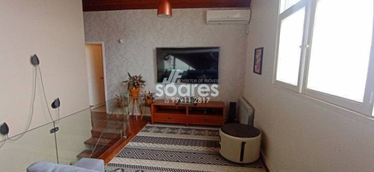 Imagem Sobrado com 4 Quartos à Venda, 283 m² em Laranjal - Pelotas Imagem Sobrado com 4 Quartos à Venda, 283 m² em Laranjal - Pelotas