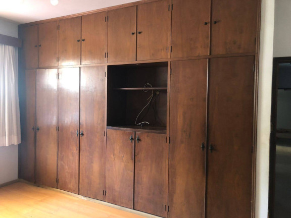 Imagem Casa com 5 Quartos à Venda,  em São João Da Boa Vista