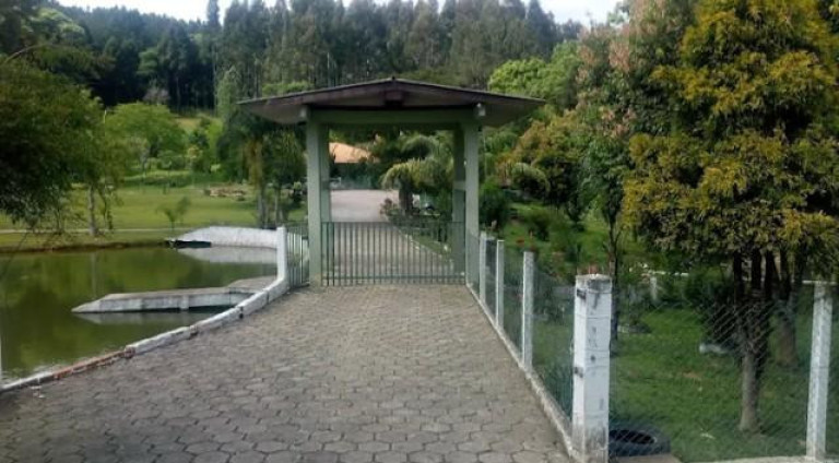 Imagem Imóvel com 6 Quartos à Venda, 300 m² em Areia Branca Dos Assis - Mandirituba