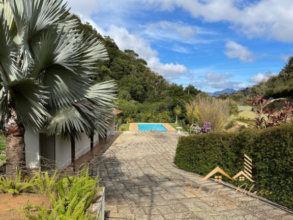 Imagem Imóvel com 7 Quartos à Venda, 288.000 m² em Itaipava - Petrópolis Imagem Imóvel com 7 Quartos à Venda, 288.000 m² em Itaipava - Petrópolis