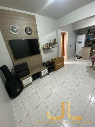 Imagem Imóvel com 2 Quartos à Venda, 48 m² em Centro I - Brusque