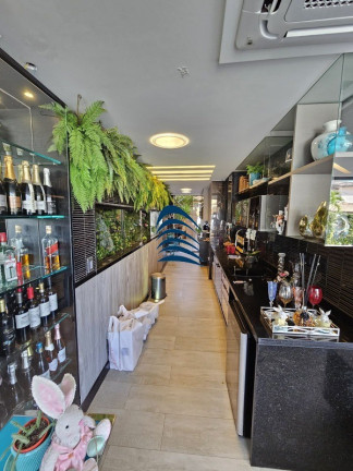 Imagem Casa com 4 Quartos à Venda, 292 m² em Centro - Lauro De Freitas