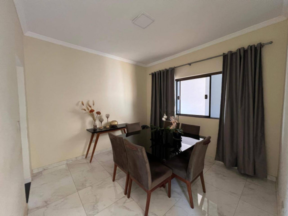 Imagem Sobrado com 3 Quartos à Venda, 300 m² em Jardim Santo Antônio - Arapongas