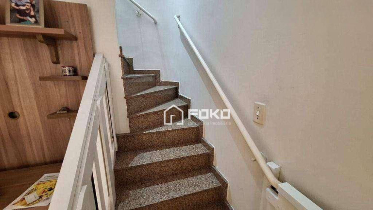Imagem Sobrado com 3 Quartos à Venda ou Locação, 200 m² em Jardim Santa Mena - Guarulhos Imagem Sobrado com 3 Quartos à Venda ou Locação, 200 m² em Jardim Santa Mena - Guarulhos