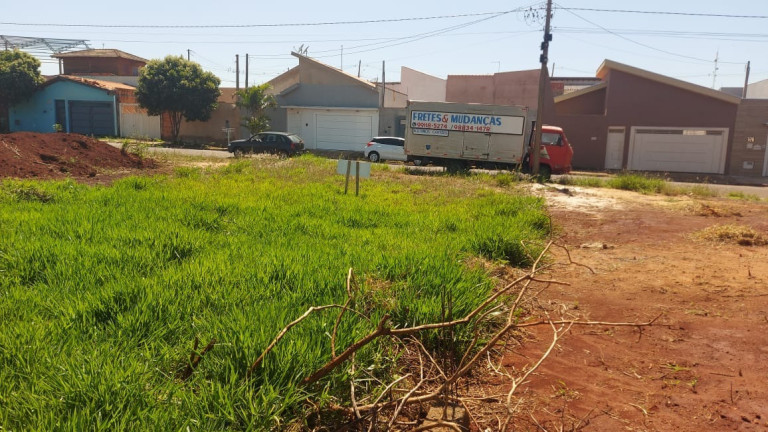 Imagem Terreno à Venda, 250 m² em Centro - Restinga Imagem Terreno à Venda, 250 m² em Centro - Restinga