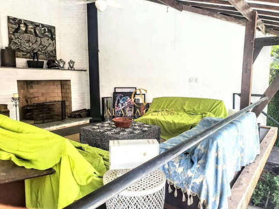 Imagem Casa com 5 Quartos à Venda, 1.500 m² em Nova Fazendinha - Carapicuíba Imagem Casa com 5 Quartos à Venda, 1.500 m² em Nova Fazendinha - Carapicuíba
