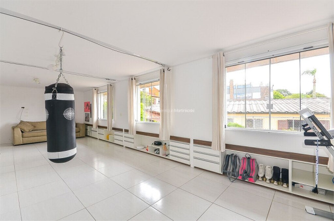 Imagem Casa com 4 Quartos à Venda, 307 m² em São Lourenço - Curitiba