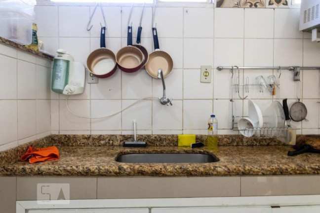 Imagem Imóvel com 2 Quartos para Alugar, 25 m² em Campo Grande - Rio De Janeiro
