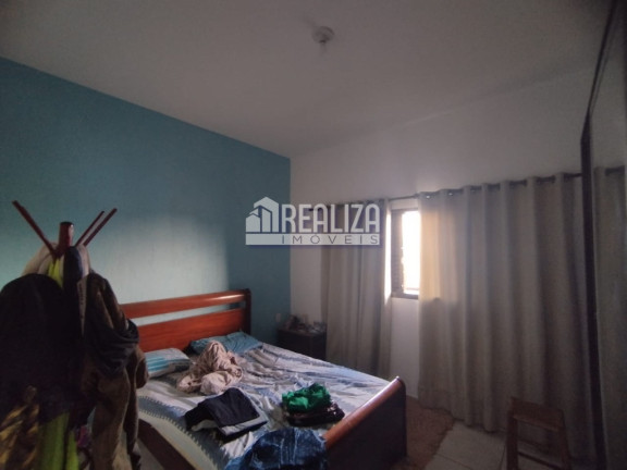 Imagem Sobrado com 3 Quartos à Venda, 250 m² em Jardim Elza Amuí I - Uberaba Imagem Sobrado com 3 Quartos à Venda, 250 m² em Jardim Elza Amuí I - Uberaba