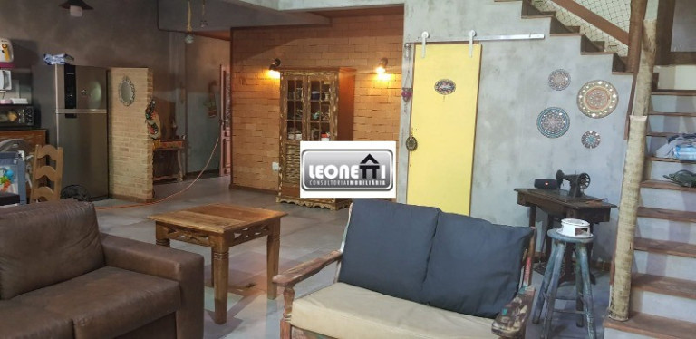 Imagem Casa com 3 Quartos à Venda, 260 m² em Vargem Grande - Rio De Janeiro