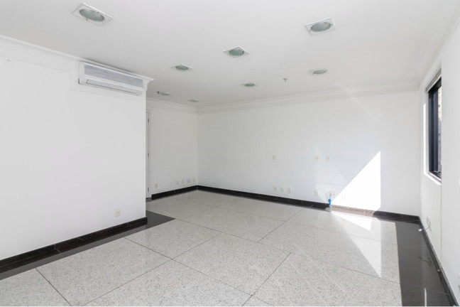 Imagem Sala Comercial à Venda, 62 m² em Moema - São Paulo Imagem Sala Comercial à Venda, 62 m² em Moema - São Paulo