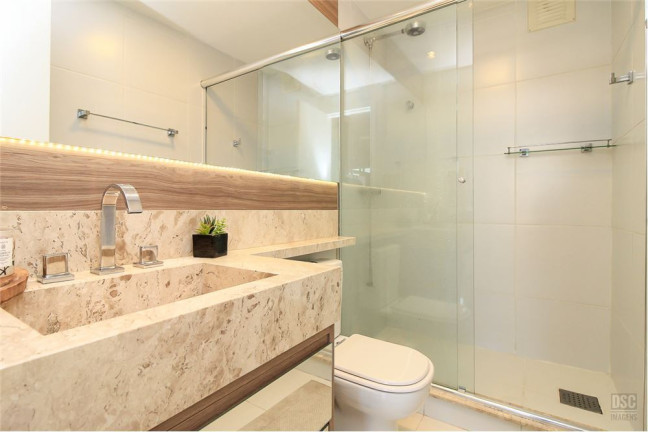 Imagem Apartamento com 2 Quartos à Venda, 81 m² em Passo Da Areia - Porto Alegre