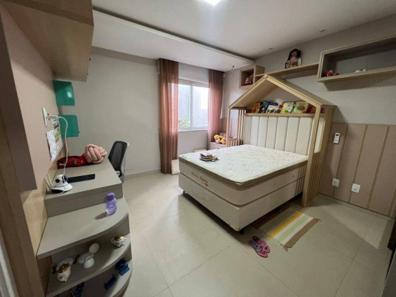Imagem Casa com 3 Quartos à Venda, 217 m² em Sim - Feira De Santana