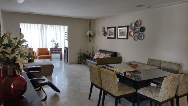 Imagem Apartamento com 3 Quartos à Venda, 180 m² em Pitangueiras - Guarujá Imagem Apartamento com 3 Quartos à Venda, 180 m² em Pitangueiras - Guarujá