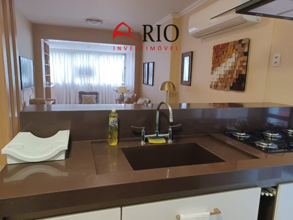 Imagem Imóvel com 2 Quartos à Venda, 94 m² em Barra Da Tijuca - Rio De Janeiro Imagem Imóvel com 2 Quartos à Venda, 94 m² em Barra Da Tijuca - Rio De Janeiro