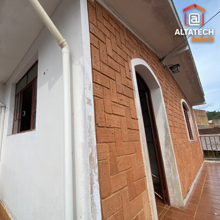 Imagem Sobrado com 2 Quartos à Venda, 223 m² em Sao Jorge - Poços De Caldas Imagem Sobrado com 2 Quartos à Venda, 223 m² em Sao Jorge - Poços De Caldas
