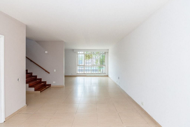 Imagem Casa com 3 Quartos à Venda, 225 m² em Vila Cordeiro - São Paulo Imagem Casa com 3 Quartos à Venda, 225 m² em Vila Cordeiro - São Paulo
