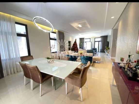Casa com 4 Quartos à Venda, 424 m² em Parque Sinai - Santana De Parnaíba
