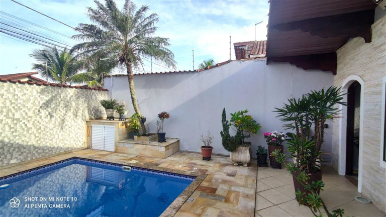 Imagem Casa com 4 Quartos à Venda, 187 m² em Balneario Florida - Praia Grande Imagem Casa com 4 Quartos à Venda, 187 m² em Balneario Florida - Praia Grande