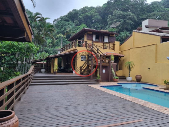 Imagem Casa com 5 Quartos à Venda, 300 m² em Boiçucanga - São Sebastião