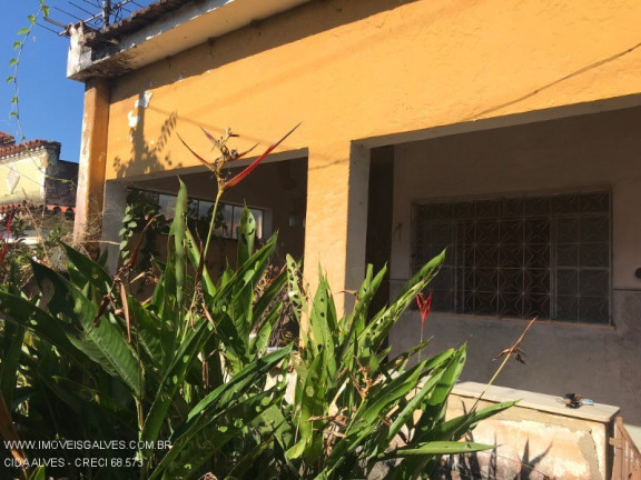 Casa com 4 Quartos à Venda, 432 m² em Saracuruna - Duque De Caxias