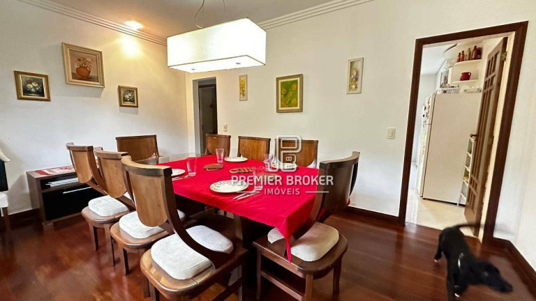 Imagem Casa com 5 Quartos à Venda, 400 m² em Quebra Frascos - Teresópolis Imagem Casa com 5 Quartos à Venda, 400 m² em Quebra Frascos - Teresópolis