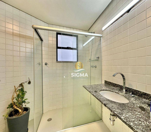 Imagem Apartamento com 3 Quartos à Venda, 184 m² em Pitangueiras - Guarujá