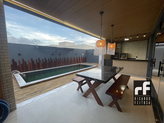 Imagem Casa com 4 Quartos à Venda, 11 m² em Arapiraca