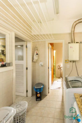 Imagem Apartamento com 3 Quartos à Venda, 241 m² em Auxiliadora - Porto Alegre Imagem Apartamento com 3 Quartos à Venda, 241 m² em Auxiliadora - Porto Alegre