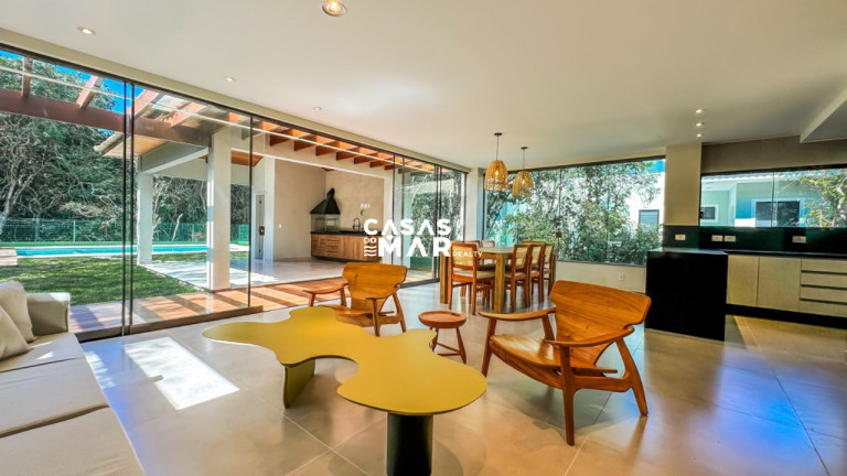 Imagem Casa com 5 Quartos à Venda, 260 m² em Praia Rasa - Armação Dos Búzios Imagem Casa com 5 Quartos à Venda, 260 m² em Praia Rasa - Armação Dos Búzios