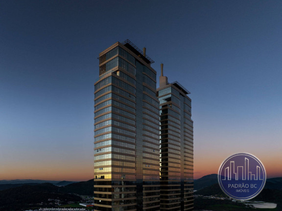 Apartamento com 4 Quartos à Venda, 261 m² em Centro - Balneário Camboriú