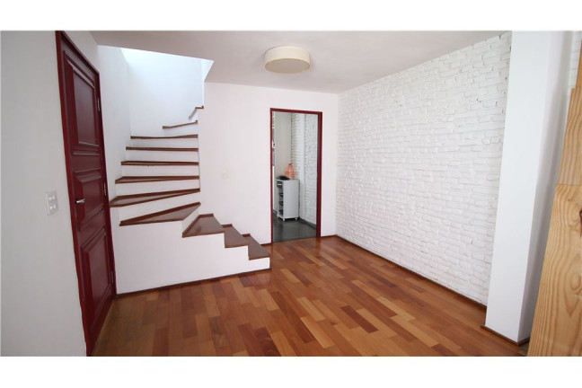 Imagem Casa com 2 Quartos à Venda, em Chácara Santo Antônio (zona Sul) - São Paulo Imagem Casa com 2 Quartos à Venda, em Chácara Santo Antônio (zona Sul) - São Paulo