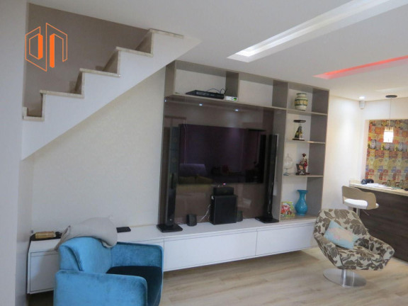Imagem Sobrado com 3 Quartos à Venda, 250 m² em Umbará - Curitiba