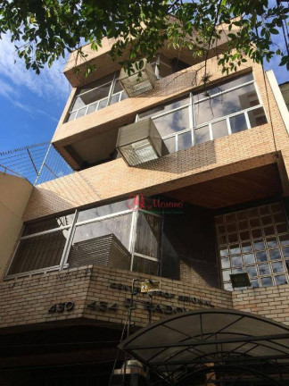 Sala Comercial à Venda, 40 m² em Floresta - Porto Alegre