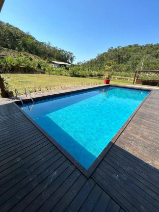 Imagem Chácara com 4 Quartos à Venda, 270 m² em Antonina Imagem Chácara com 4 Quartos à Venda, 270 m² em Antonina